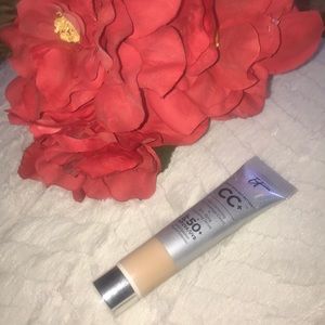 It Cosmetica CC cream